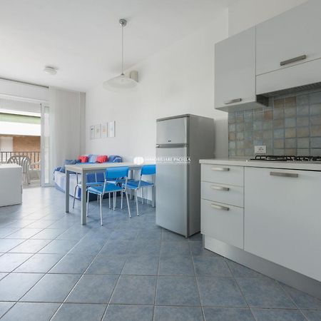 Residence Solmare Immobiliare Pacella Лидо ди Йезоло Екстериор снимка