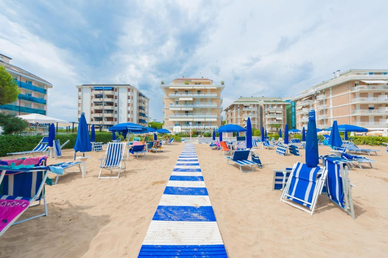Residence Solmare Immobiliare Pacella Лидо ди Йезоло Екстериор снимка
