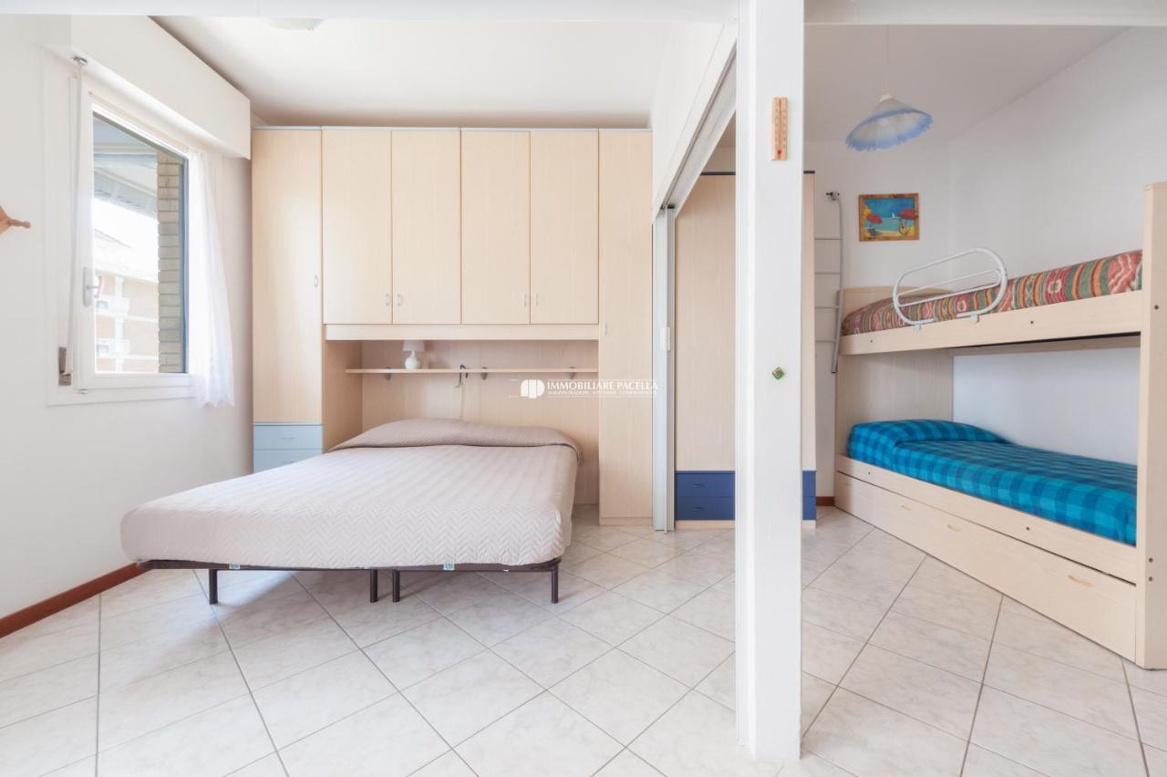 Residence Solmare Immobiliare Pacella Лидо ди Йезоло Екстериор снимка
